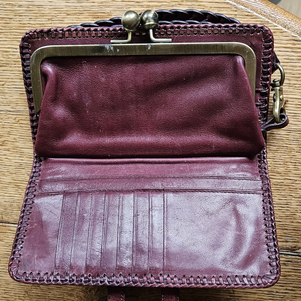 Wallet - Picture 3 of 5